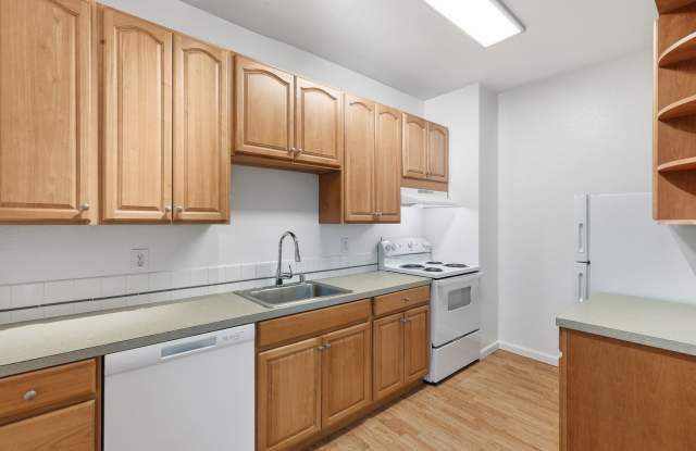 Pine Street Apartments