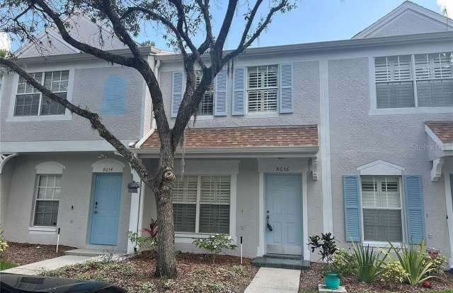 8674 HUNTERS KEY CIRCLE