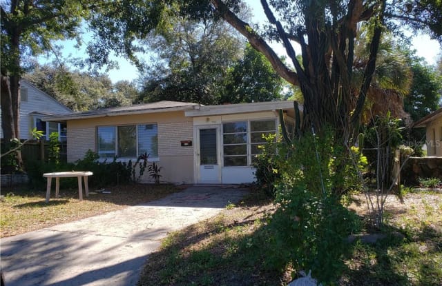 5532 6TH AVENUE N - 5532 6th Avenue North, St. Petersburg, FL 33710