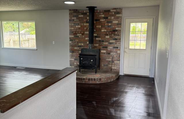 314 Hawthorne Street