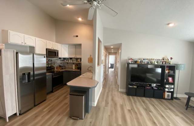 215 South 1050 West APT 12