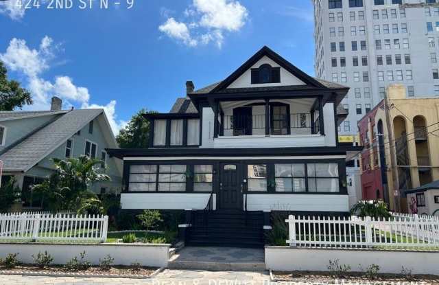 424 2nd St N