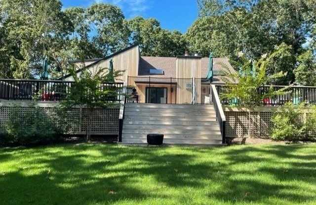 5 Whippoorwill Lane