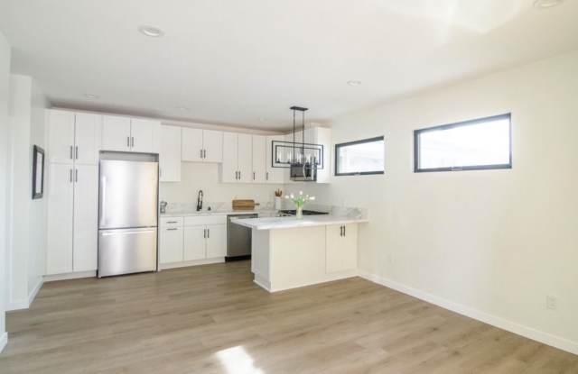 2027 Windmill View Road