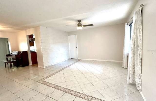 2900 NW 83RD TERRACE