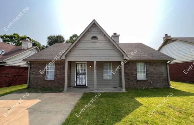 7038 Foxhall Dr