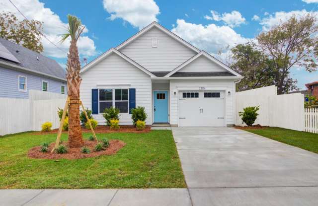 Photo of 2304 Delano Street