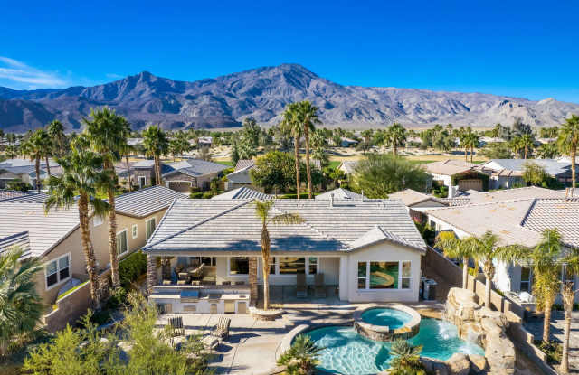 61436 Topaz Drive