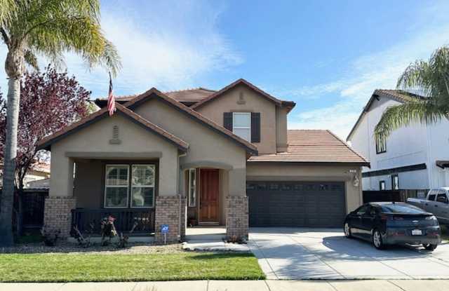 Photo of Brentwood 4 bd/2.5 bath with Speakeasy Room behind 2 car garage! Incredible backyard patio, outdoor kitchen
