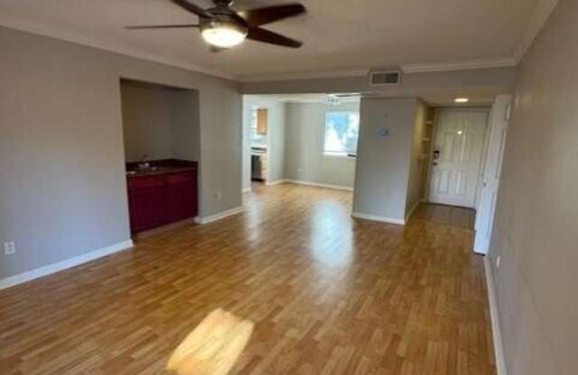 8260 E Arabian Trail unit: 261