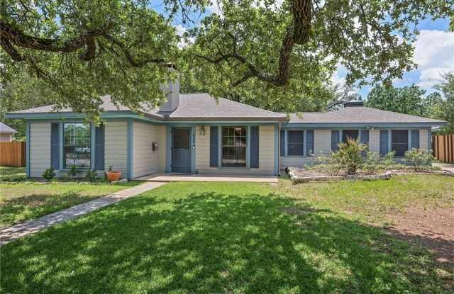 1030 Walton Drive