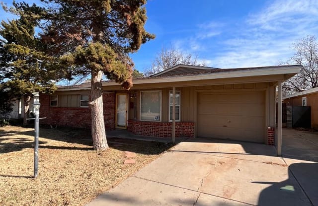 2811 Delicado (451) - 2811 Delicado Drive, Roswell, NM 88201