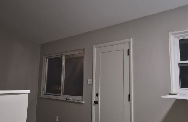 Photo of 856 Madison Ave