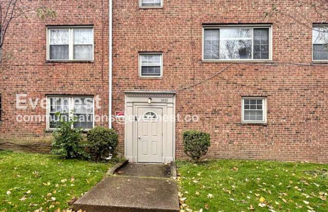 Photo of 3866 Woodridge Road