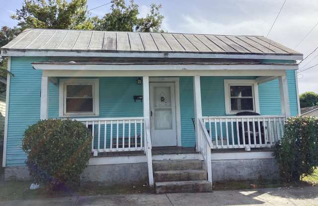DOWNTOWN WILMINGTON! 2 Bedroom available in the heart of Downtown