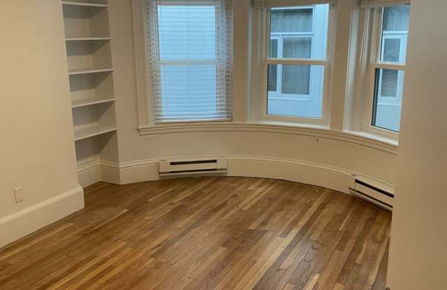 Photo of 49 Westland Ave #18R Boston MA 02115