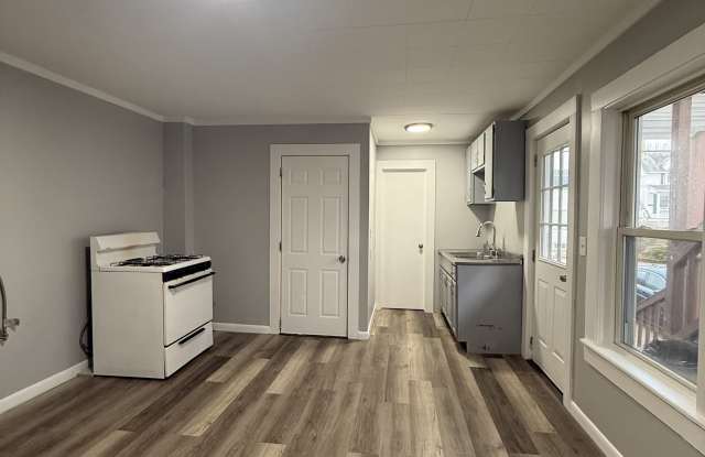 149 Charlton Street - 1