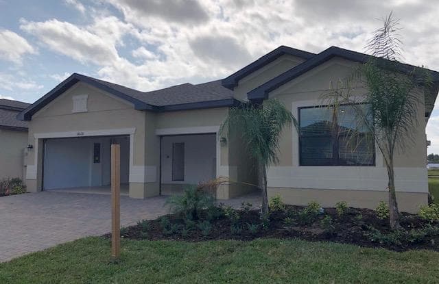 14628 Libros CT - 14628 Libros Ct, Lee County, FL 33905