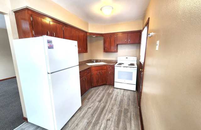 Photo of 11059 W Hampton Ave