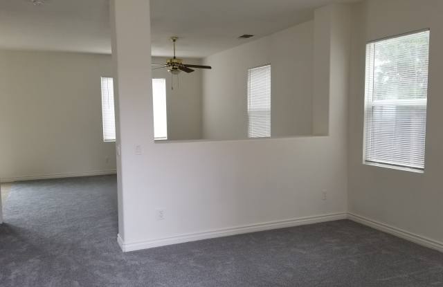 15045 Bay Hill Dr