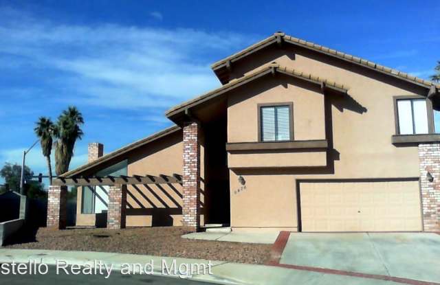 6476 Bristlecone Cr