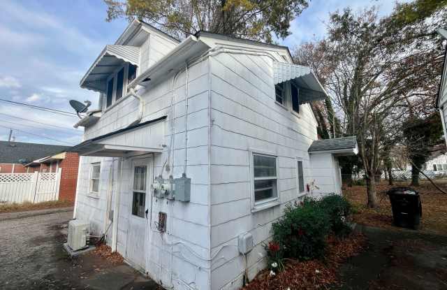 Photo of 804 A Maple Street