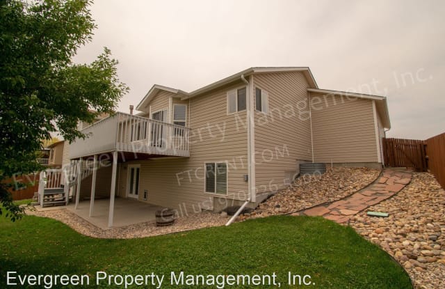 413 Hawthorne Ave - 413 Hawthorne Avenue, Johnstown, CO 80534