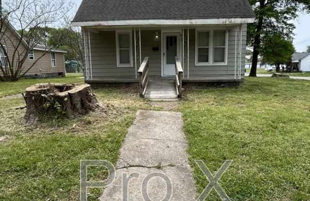 815 W 6th