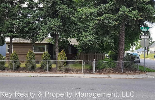 4827 N. Ash St. - 4827 North Ash Street, Spokane, WA 99205