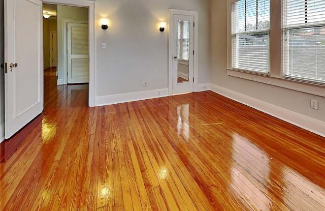 Photo of 1806 W MORRISON AVENUE
