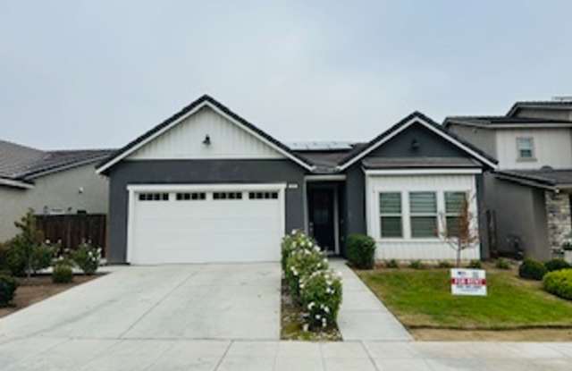 $2,390 Riverstone Community 3 Bd, Hwy 41  Ave 12, Solar - Timberline Way, Madera