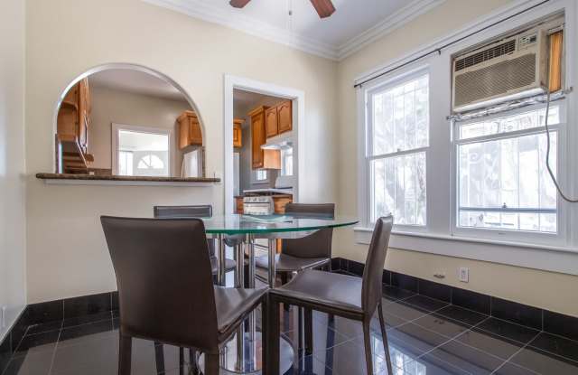 3109 S. Catalina Street