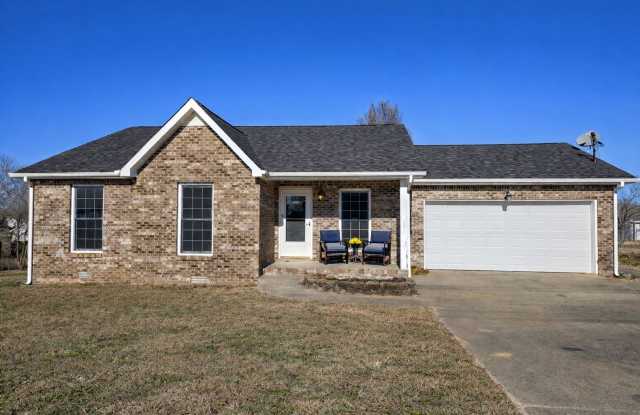 Beautiful 3 Bedroom 2 Bath Home