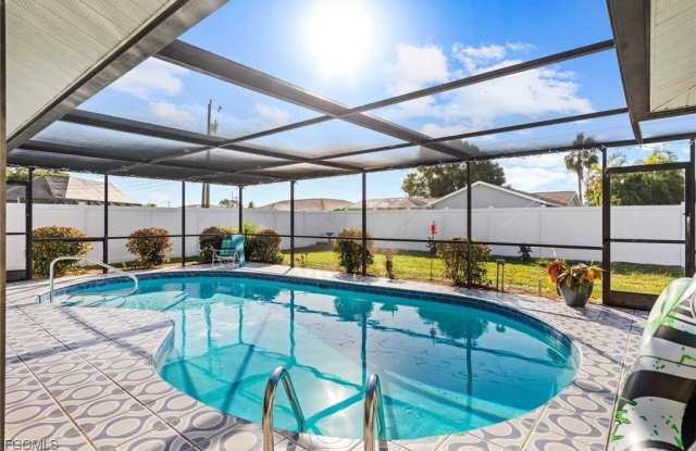 1426 SE 34th Terrace