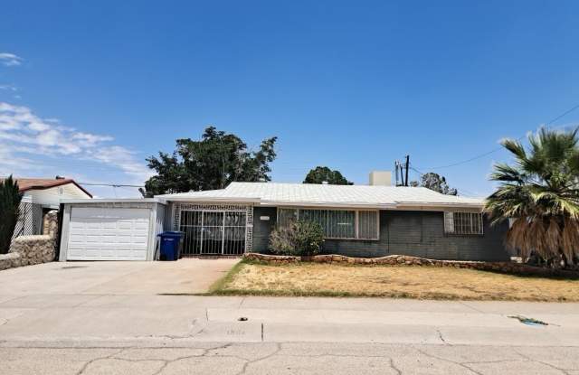 1504 FAIRFIELD Drive