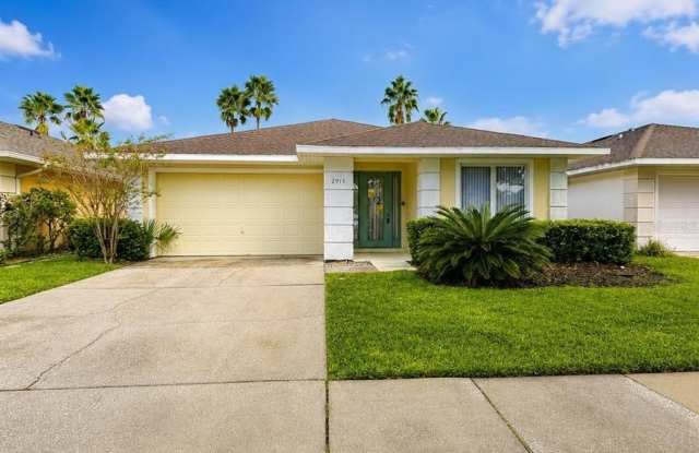 2915 SUNSET LAKES Boulevard