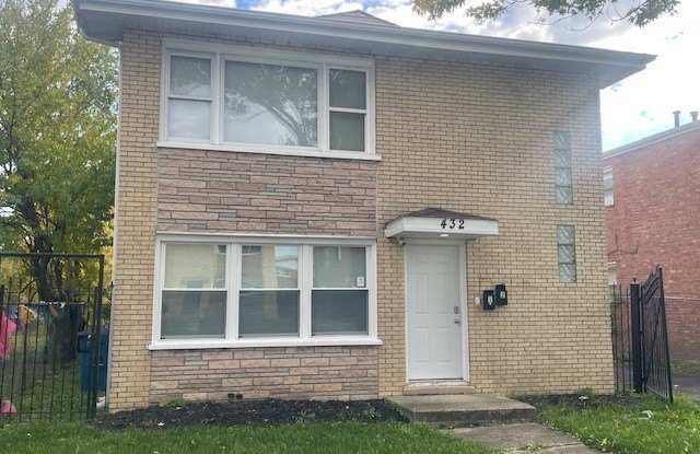 Photo of 432 Hickory Street unit: 1