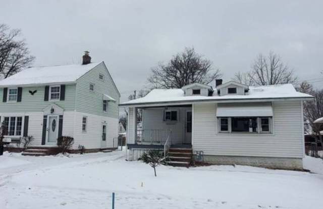 Photo of Charming 2-Bedroom Property in Prime Location