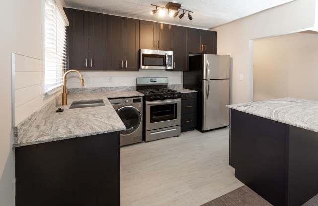 Bigelow Chapman Apartments