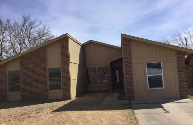 504 Ave c - 504 Avenue C, Odessa, TX 79763