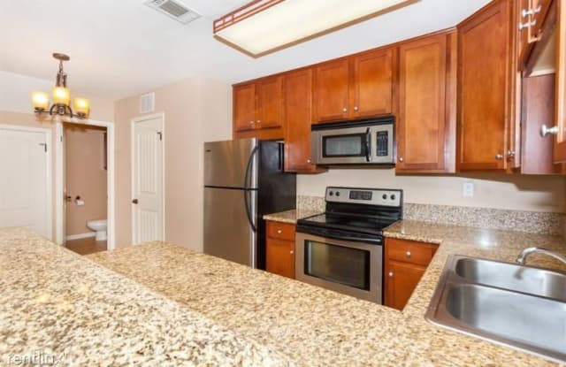 201 Westlake Dr 6 - San Marcos, CA apartments for rent