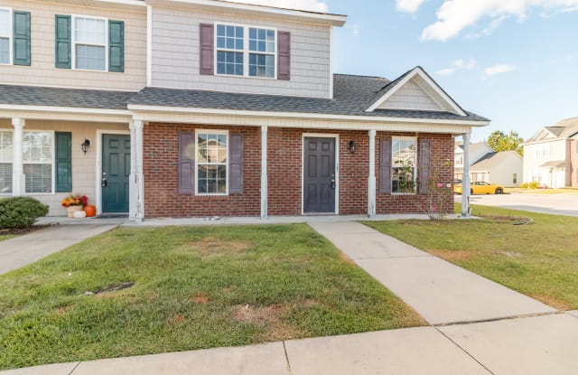 707 Streamwood Drive - 707 Streamwood Drive, Jacksonville, NC 28546