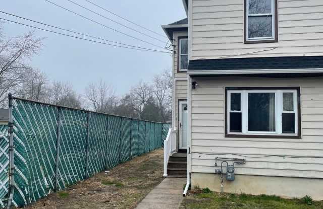 534 4TH STREET N