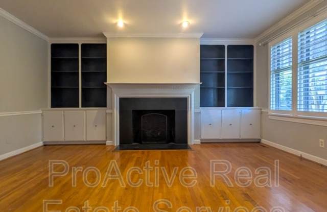 1014 Colonial Avenue