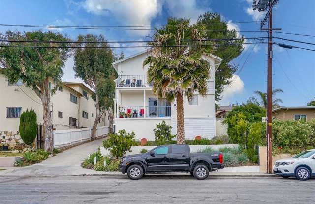 Photo of 343 Warren Ln (B)