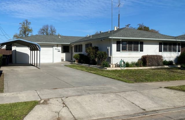 2777 Midge Ave. - 2777 Midge Avenue, Merced, CA 95340