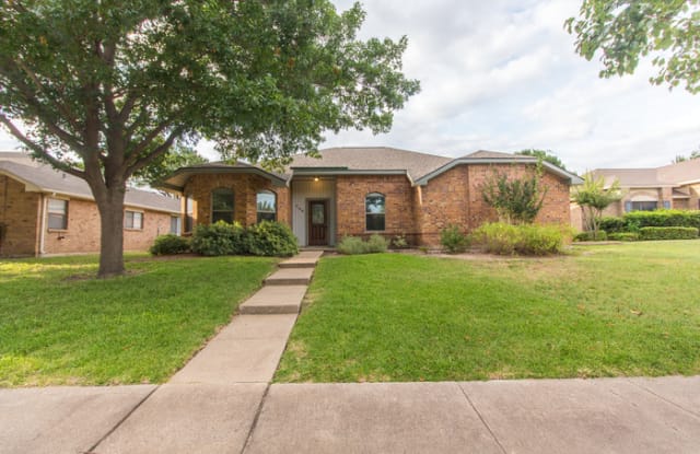 705 Rawhide Court - 705 Rawhide Court, Plano, TX 75023