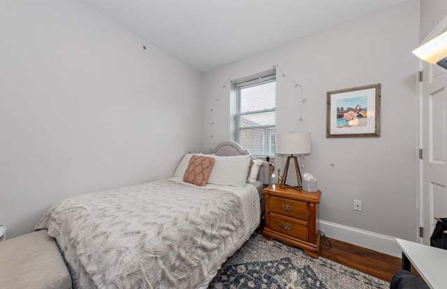 17 Sewall St #3 Boston MA 02120