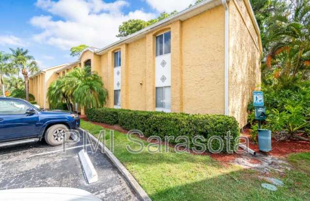 1721 Parakeet Way photos photos