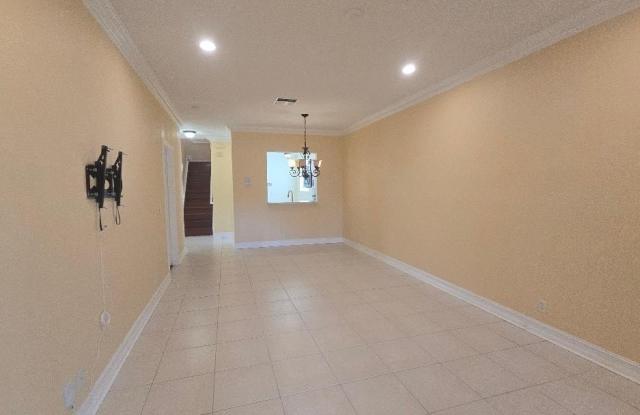 10351 NW 7TH Street